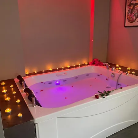 Lotus In Camli Village, Jacuzzi And Pool ヴィラ マルマリス