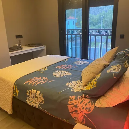 Lotus In Camli Village, Jacuzzi And Pool 말마리스
