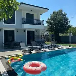 Lotus In Camli Village, Jacuzzi And Pool וילה